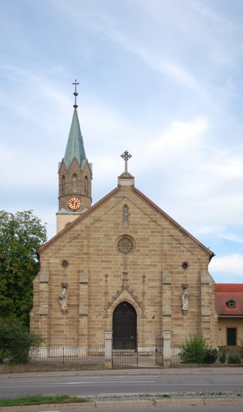 Datei:St.-Willibald-Kirche.jpg